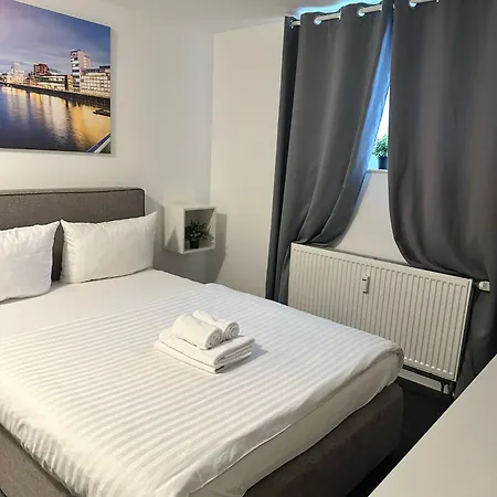 Dreams Guest house Dusseldorf